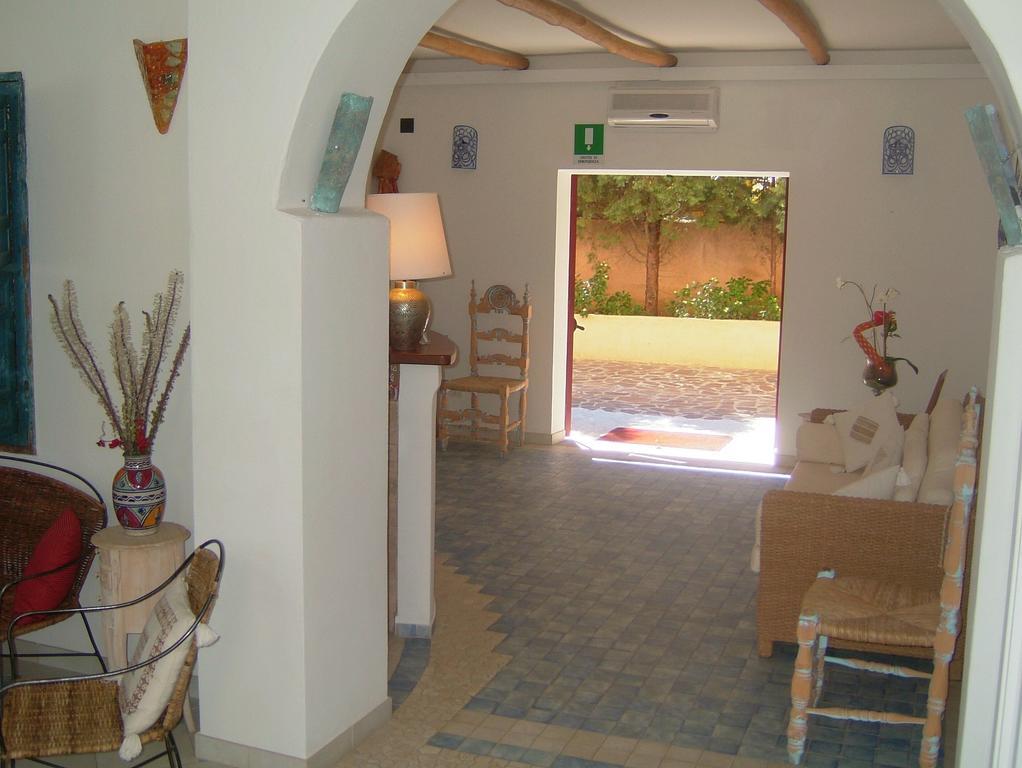 Papillo Resort Borgo Antico San Pantaleo Interior foto