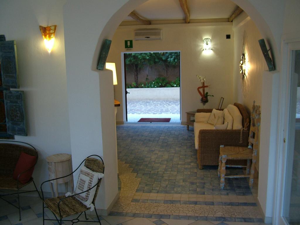 Papillo Resort Borgo Antico San Pantaleo Exterior foto